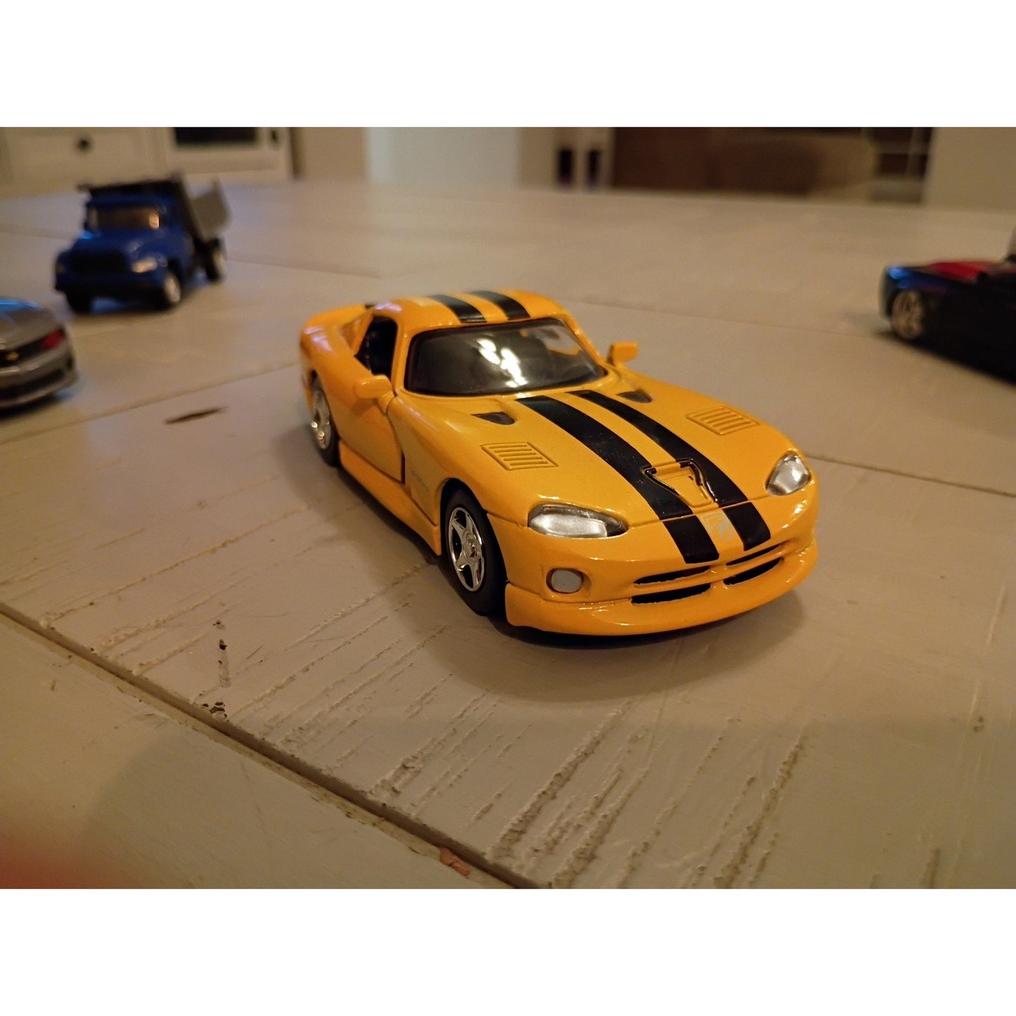 New Ray Speedy Power Dodge Viper GTS 🟡 Yelow 1:32 Scale Diecast