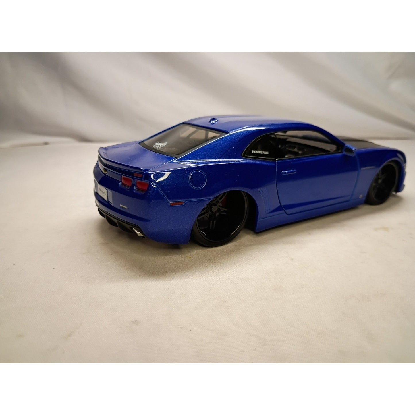 Maisto 2010 Chevy Camaro 1:24 SCALE