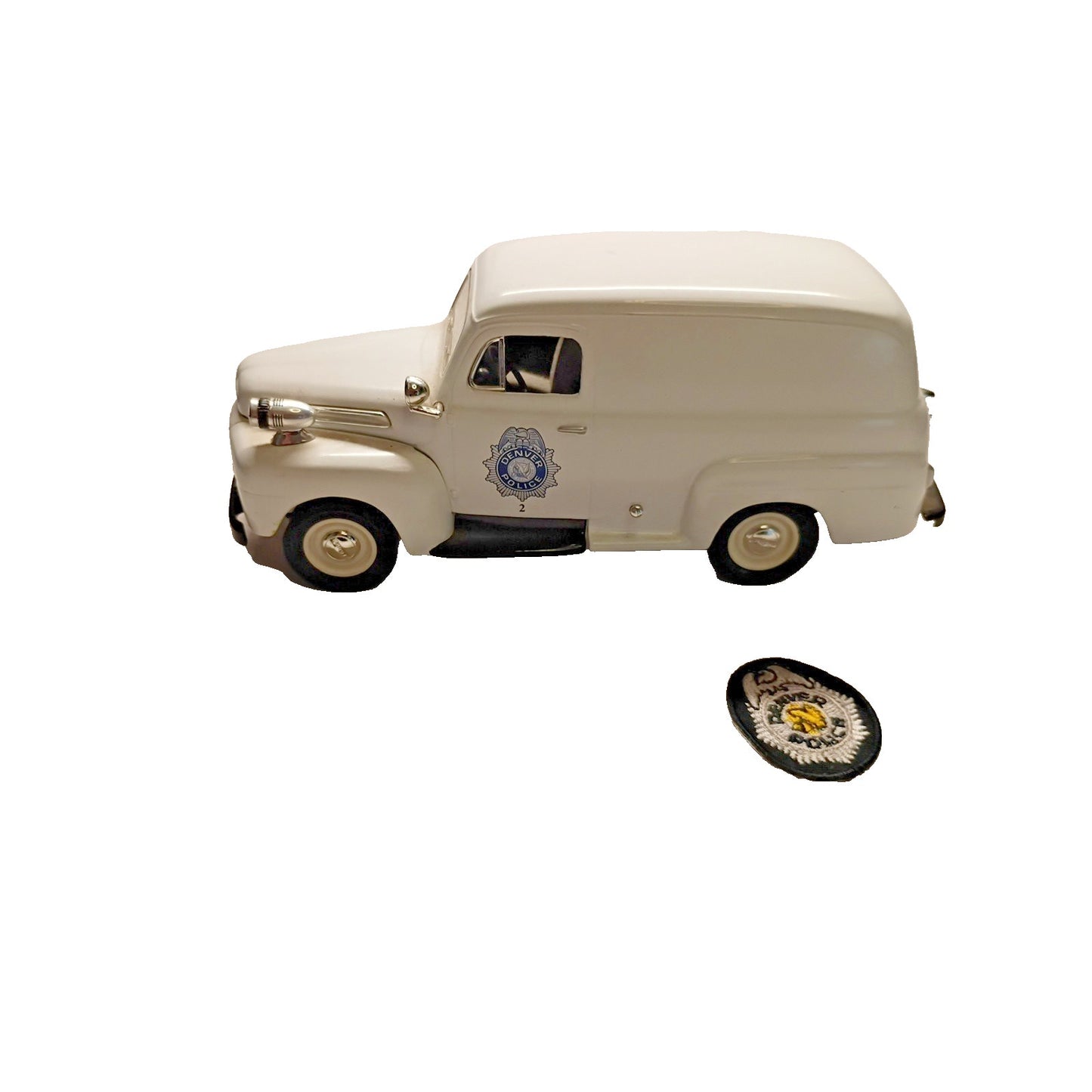 Liberty Classics 1:25 1948 Ford Panel Denver police Truck w/ badge