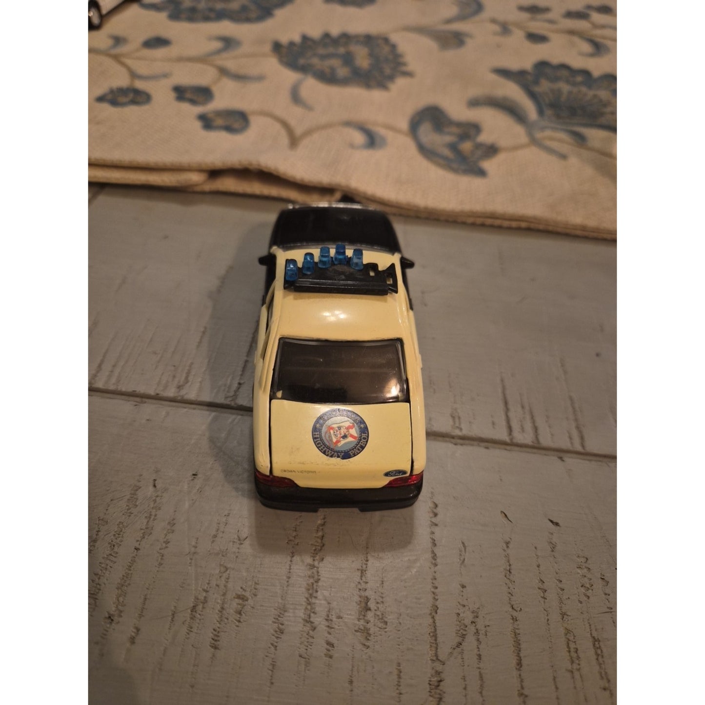 Road Champs Police Series Black/Tan Florida State Trooper 1:43 Loose With Dmg