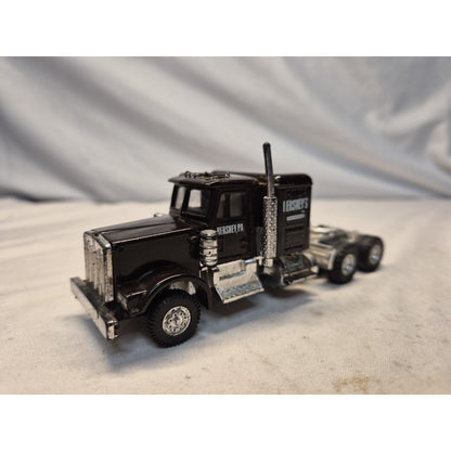 Herseys Brown Semi Truck Vintage Diecast Tractor 1:64