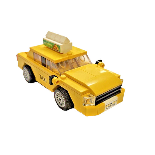 LEGO CREATOR: Yellow Taxi 40468, Iconic New York City Vehicle