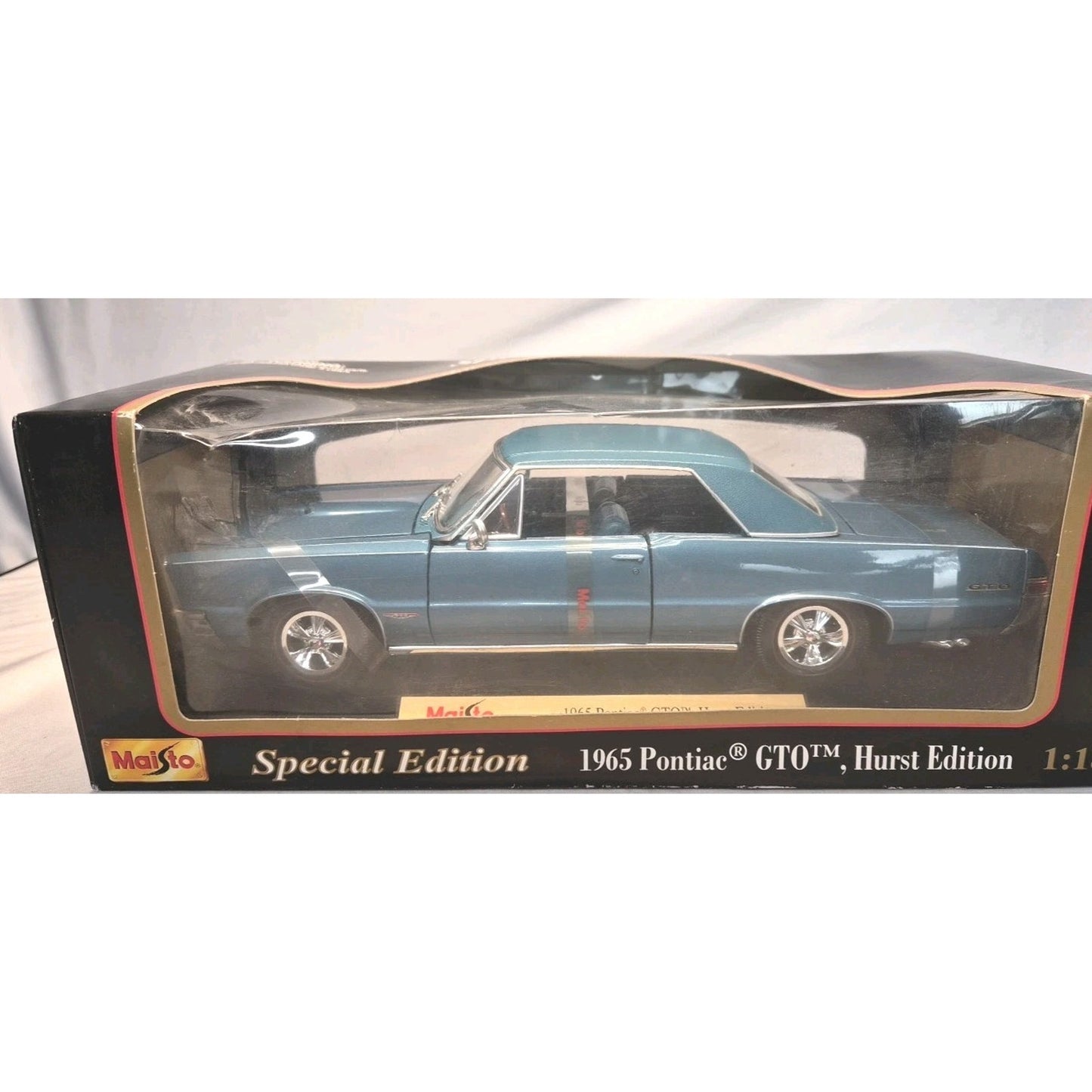 Maisto 1965 Pontiac GTO Hurst Edition 1/18