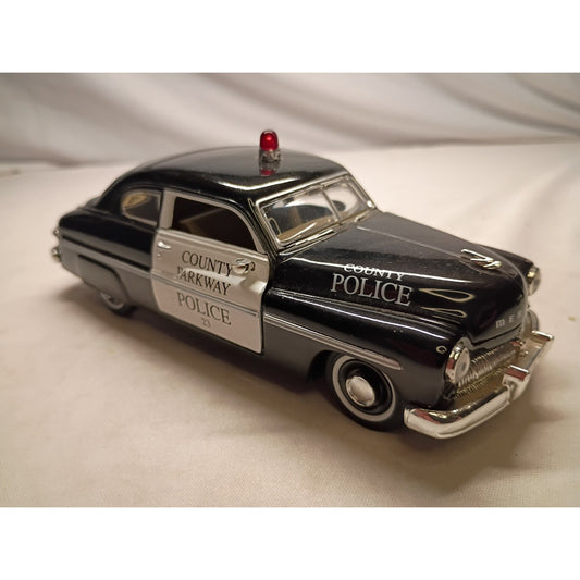 County Parkway Police Diecast