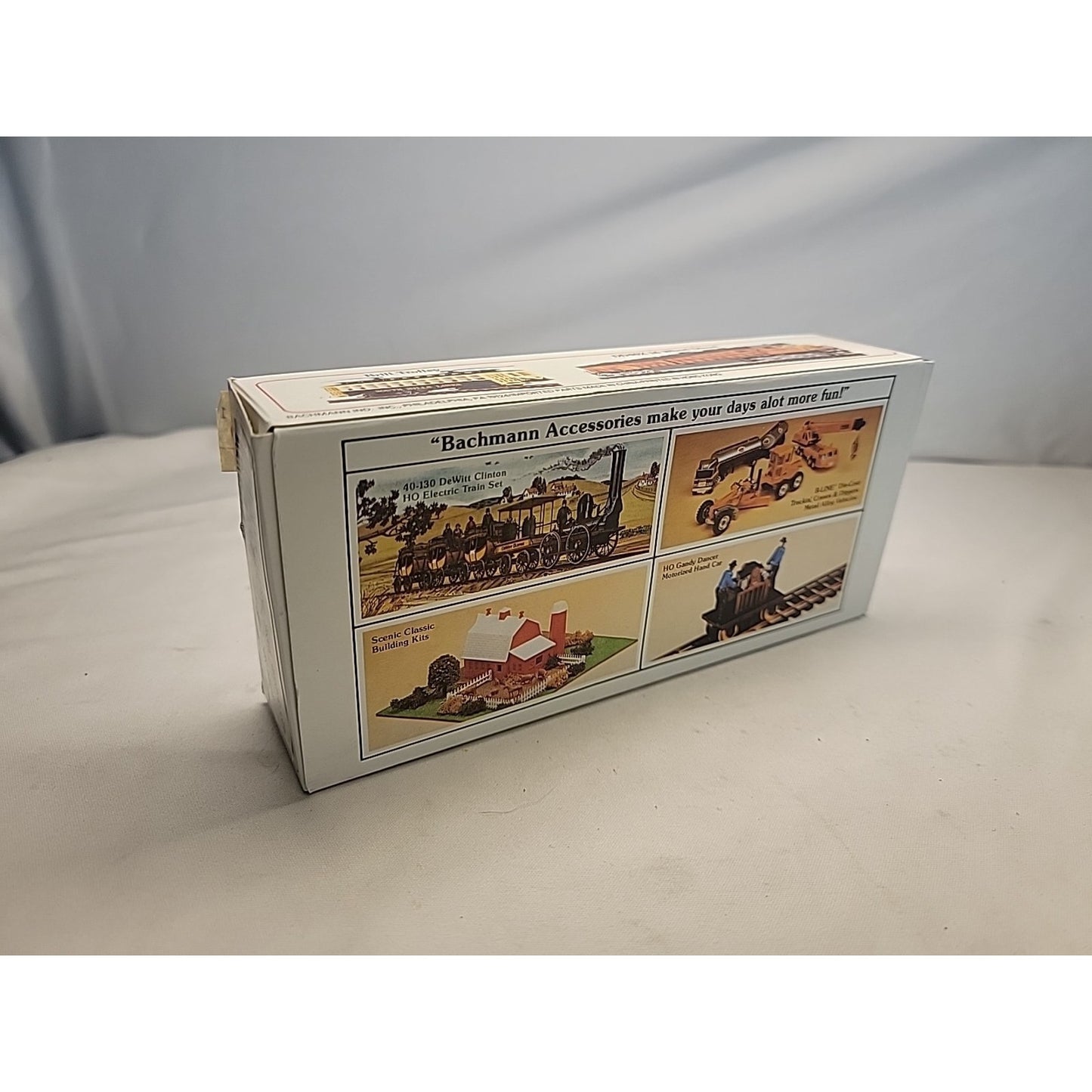 Bachmann HO Scale 1:87 Gauge Cyanamid Triple 3-Dome Tank Car White in Box