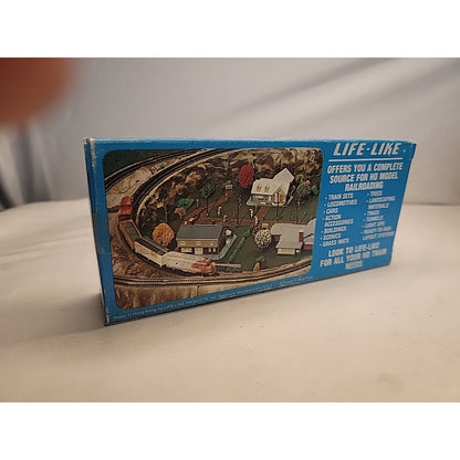 LIFE-LIKE: SWIFT SRLX1020 REEFER BOXCAR, WHITE HO SCALE W/box