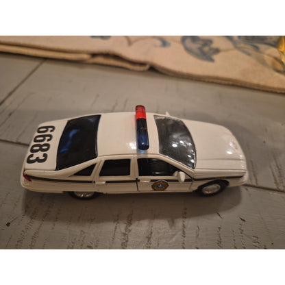Road Champs - Quebec Police - Chevy Caprice - 1:43 - Loose