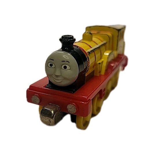 Thomas and Friends Molly Engine Yellow Diecast Take and Play 2006 Magnetic Train