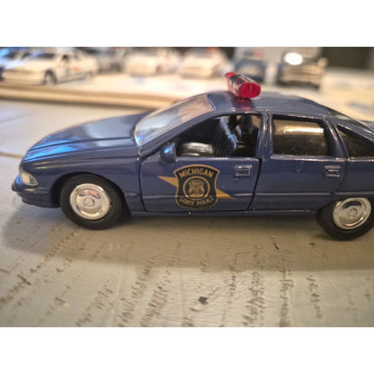 Road Champs Michigan State Police Chevy Caprice 1996 Loose