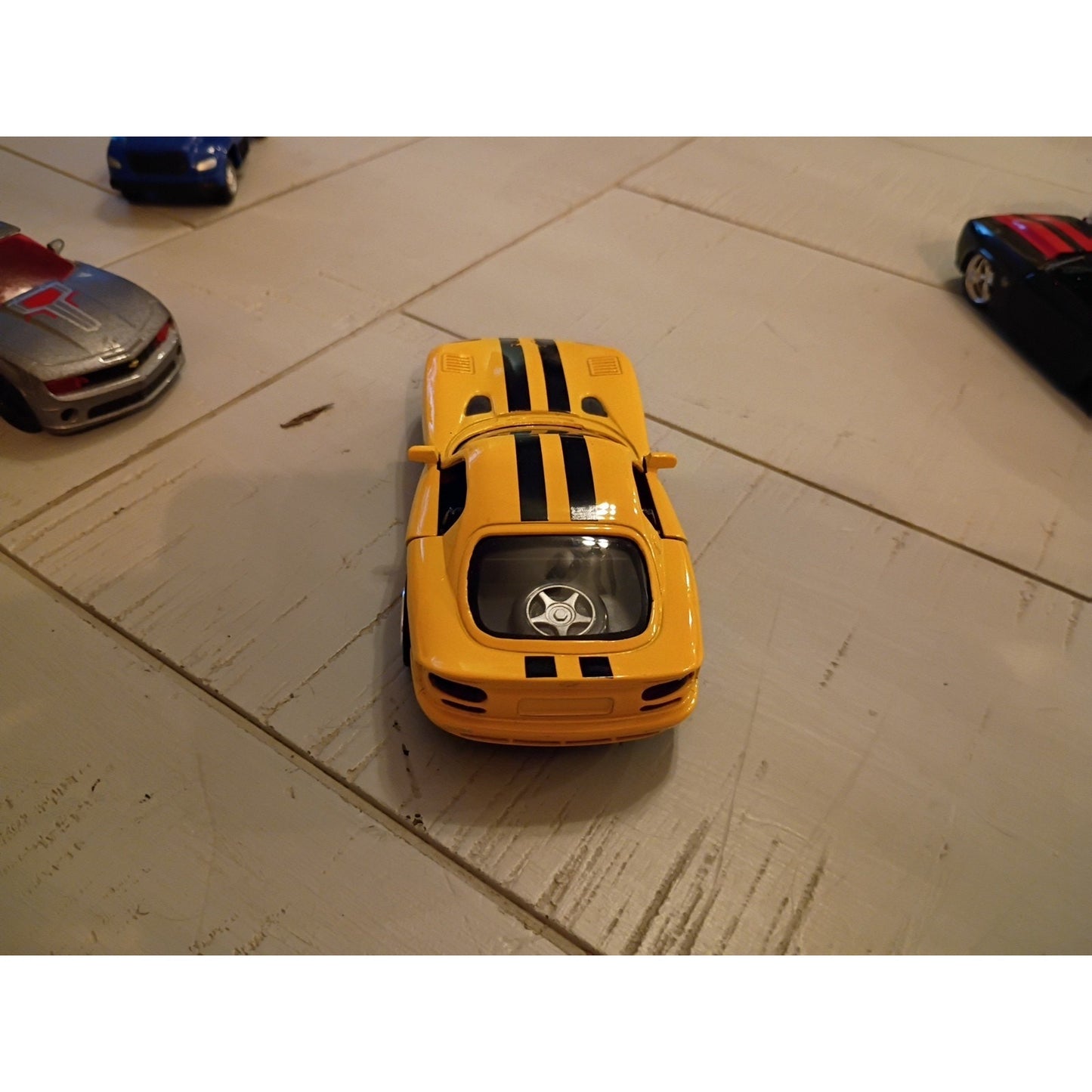 New Ray Speedy Power Dodge Viper GTS 🟡 Yelow 1:32 Scale Diecast