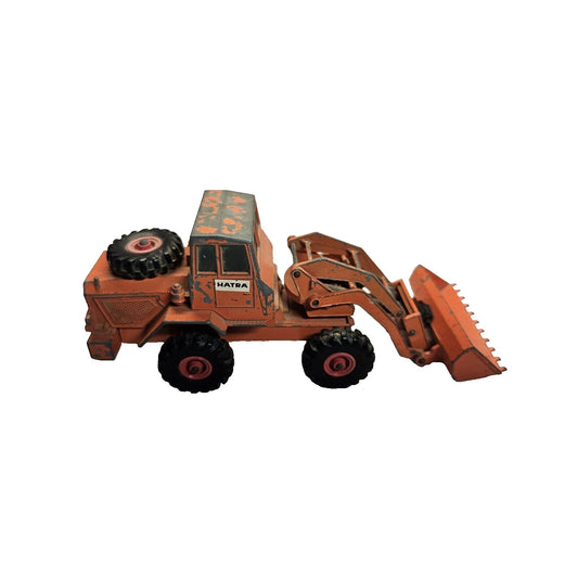 "MATCHBOX" K-3 HATRA TRACTOR SHOVEL