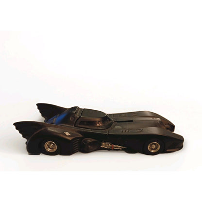 DC Comics -Batman , 2 batmobiles And A Metal Figurine