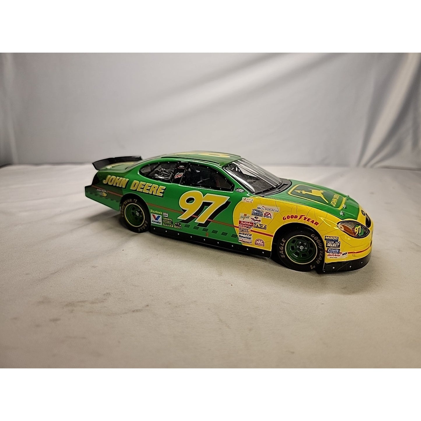 2000 ERTL Pro Shop Die Cast Ford Taurus John Deere #97 1/24 Scale