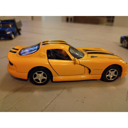 New Ray Speedy Power Dodge Viper GTS 🟡 Yelow 1:32 Scale Diecast
