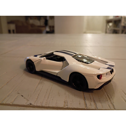 Kinsmart 2017 Ford GT 1:38 Diecast