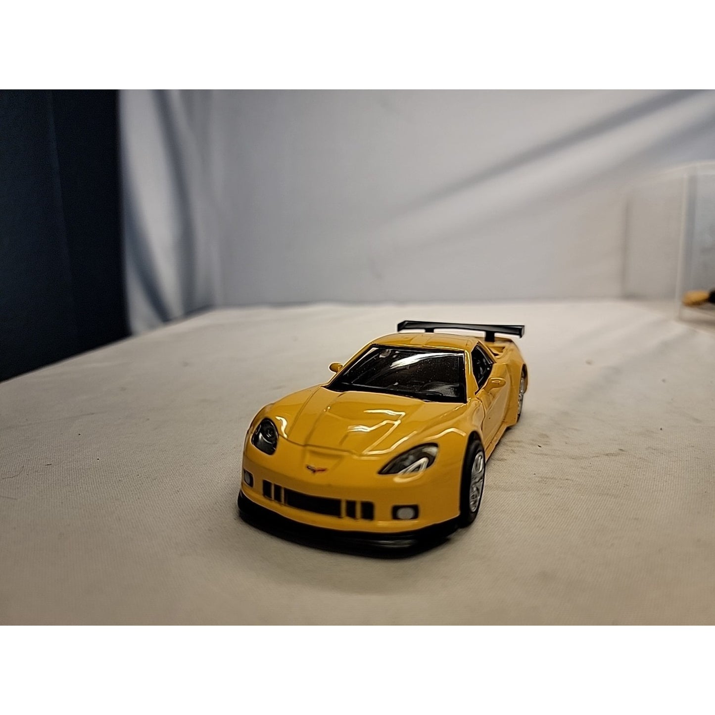 JFL Enterprises 5" Diecast Pull Back Chevrolet 2010CorvetteC8-R Yellow