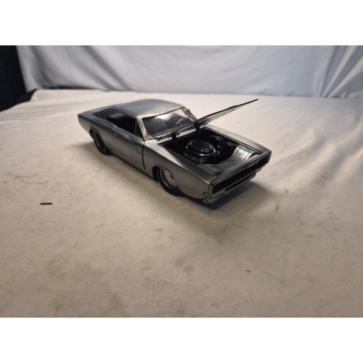 Furious 7 Scale 1/24 1968 Dodge Charger Die-cast Car