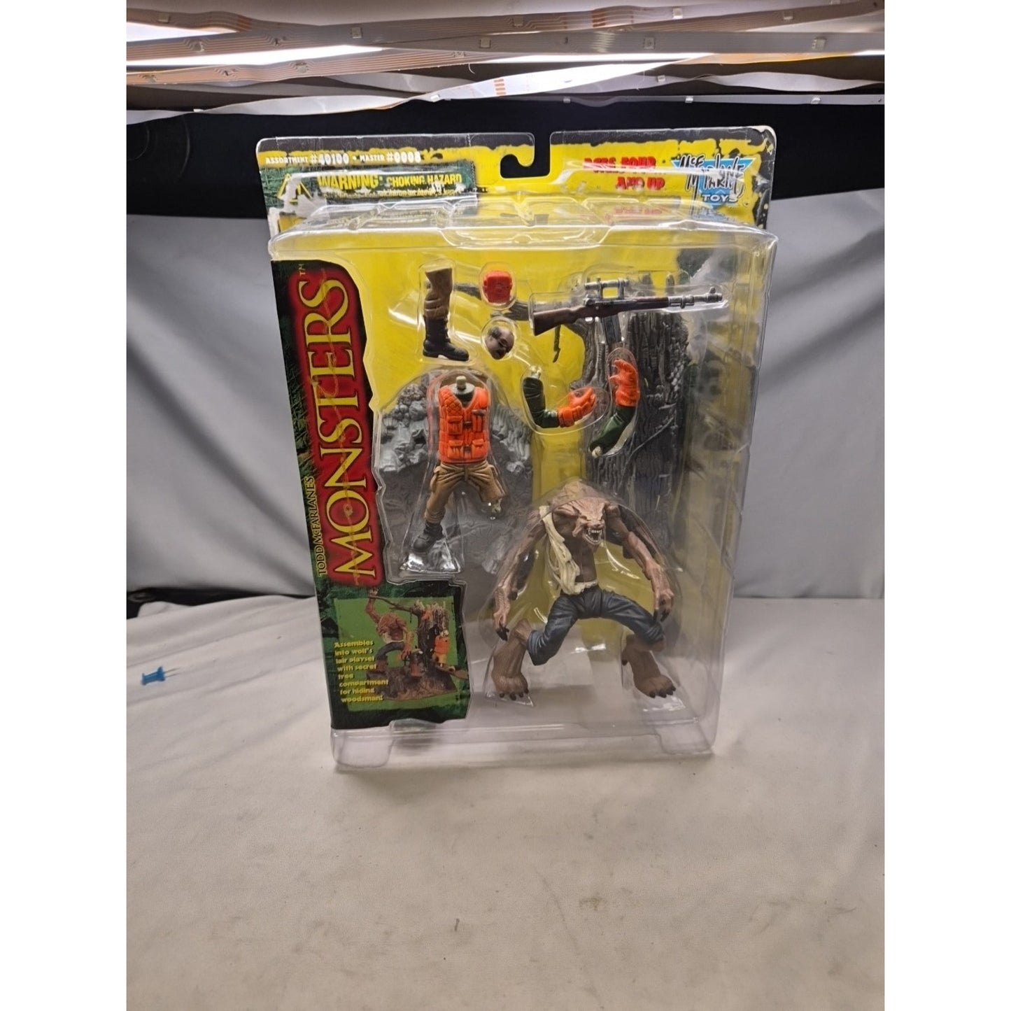 McFarlane Toys Monsters Series 1 Werewolf Playset 1997 New ( Read Description )