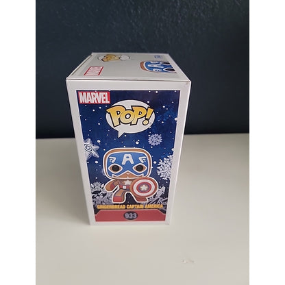 Funko Pop! Marvel: Gingerbread Captain America #933 w/protector