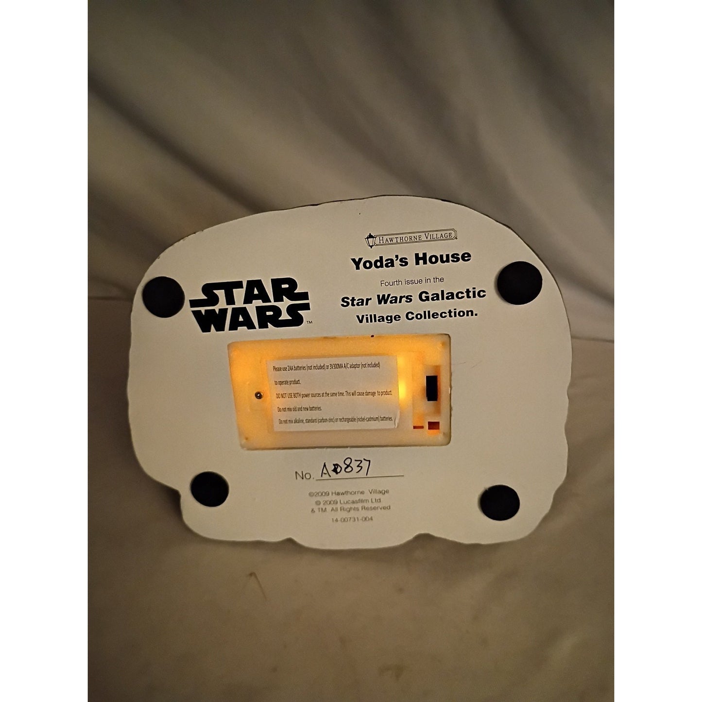 2009 Hawthorne Star Wars Galactic Village YODA's HOUSE Dagobah Yoda lights Work