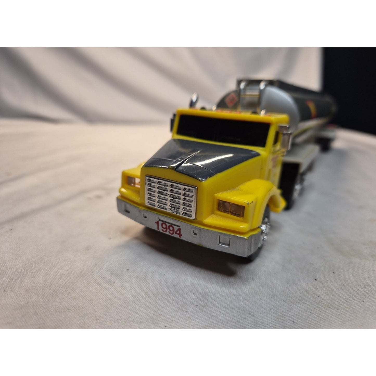 1994 SHELL | Silverado Toy Tanker Truck | Yellow Grey