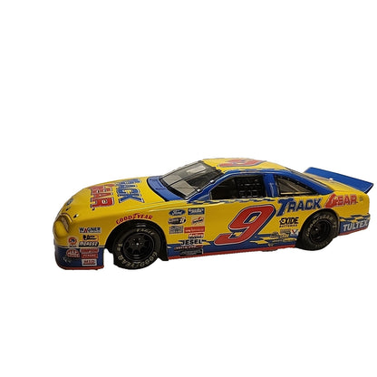 1997 Jeff Burton #9 Thunderbird Track Gear 1:24 Scale Car
