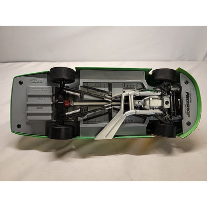 2000 ERTL Pro Shop Die Cast Ford Taurus John Deere #97 1/24 Scale