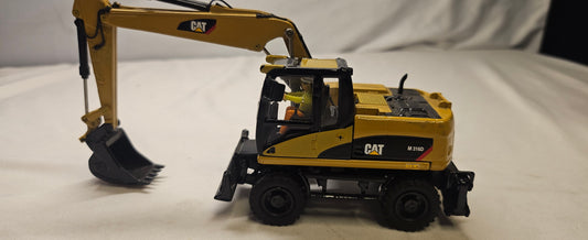 Norscott Cat diecast m 3160 1:64 Wheeled excavator